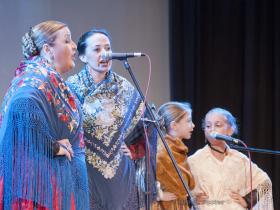 09_mini-cantantes2