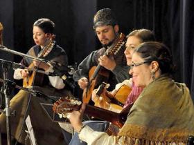 musicos-escenario3