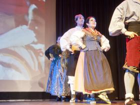 04_grupo-folklorico-pareja5