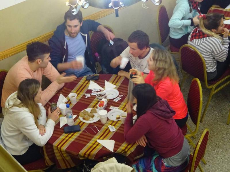 XV-Encuentro-Casas-de-Aragon-Argentina-Mesas