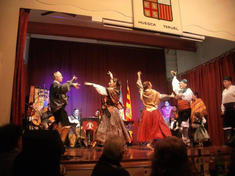 103_anios_grupo-folklorico-bailando-2parejas