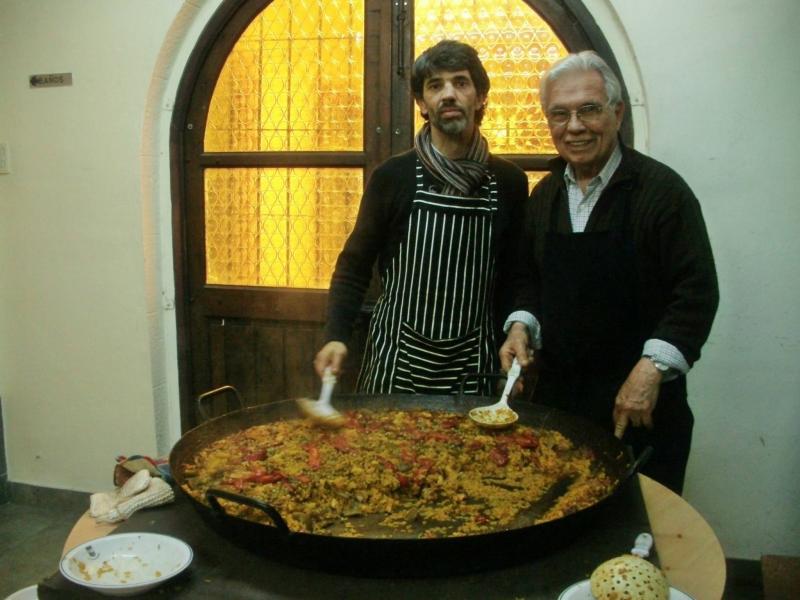 103_anios_paella