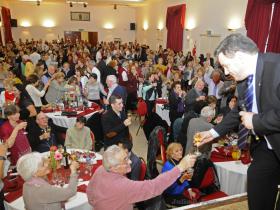 28_brindis2